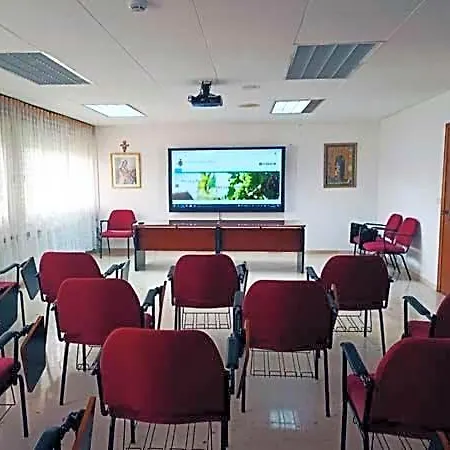 Hospederia Santa Maria Do Mar Hostel *